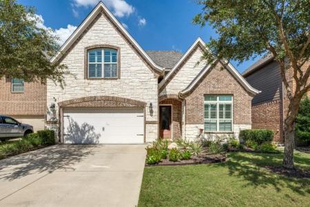 417 Middleton Drive, Roanoke, Texas 76262, USA