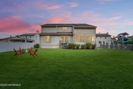 169 Shore Drive, Toms River, New Jersey 08753, Amerika Birleşik Devletleri