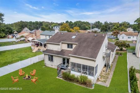 169 Shore Drive, Toms River, New Jersey 08753, Amerika Birleşik Devletleri