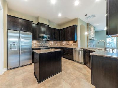 826 San Remo BLVD, Lakeway, 得克萨斯州 78734, 美国