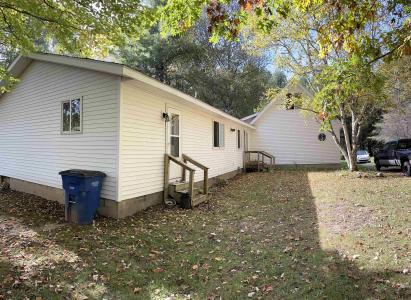 2670 Bass Lake, Lupton, Michigan 48635, USA