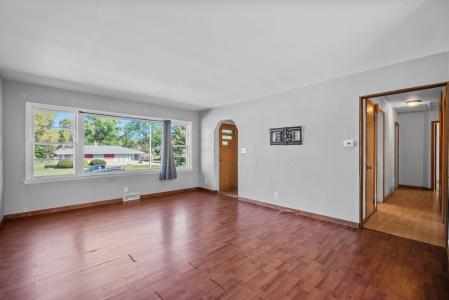 2403 W Alvina Ave, Milwaukee, 威斯康辛州 53221, 美國