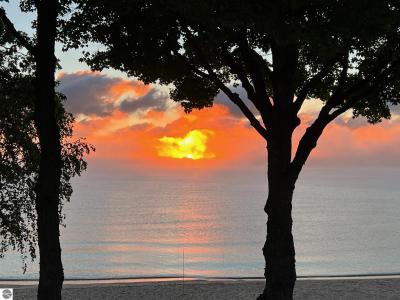 786 N Yacht Club Drive , 12, Suttons Bay, Michigan 49682, Stati Uniti