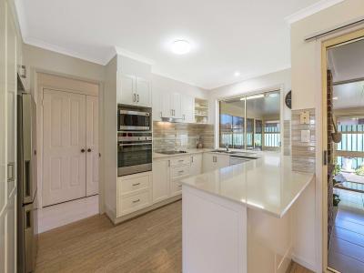 Unit 33 'Clearwaters' 2 North Street, Golden Beach, QLD 4551, Australia