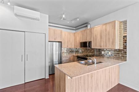 4200 Rue St-Ambroise, Montréal (Le Sud-Ouest), ケベック H4C 3R7, カナダ