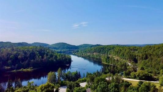 42 Ch. Quain, La Pêche, Quebec J0X 3G0, CANADÁ