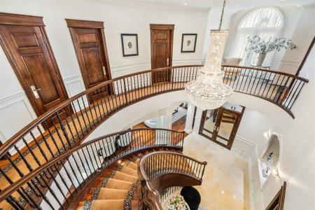 370  Rue Monet, Dollard-Des Ormeaux, 魁北克省 H9A 3J4, 加拿大