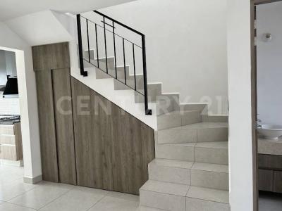 VILLA CECILIA 124,, León, 과 나후 아토 37668, 멕시코