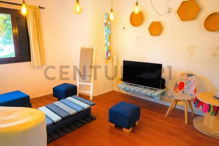 Carlos Croce 452, Lomas De Zamora, GBA Sur 1832, Argentina