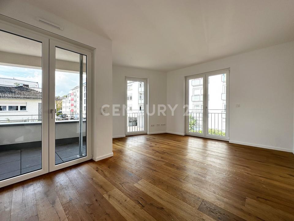 Frankfurt, Hessen 60528, Germania