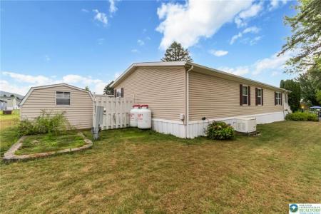 32 B Derose St, Walnutport, Pennsylvania 18088