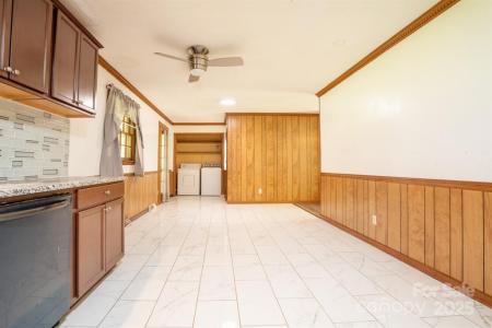 194 Hillsboro Road, Taylorsville, North Carolina 28681, Stati Uniti