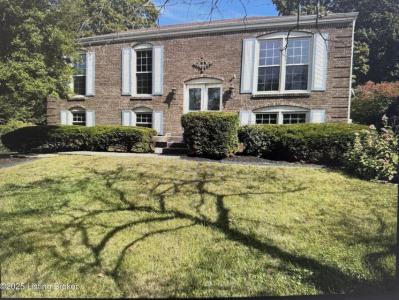 7205 Peppermill Ct, Louisville, Kentucky 40228, USA