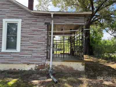 3764 2nd Ave SW, Hickory, Carolina Do Norte 28602, Estados Unidos