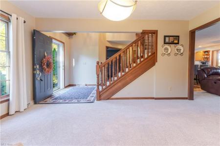 226 High Acres Drive, Chester, Virgínia Ocidental 26034, Estados Unidos