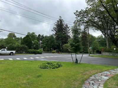 2 Rochelle Road, Larchmont, New York 10538