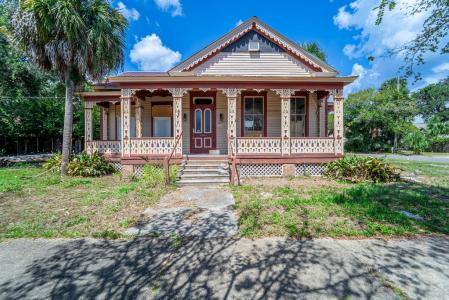 400 Gregory St W, Pensacola, Florida 32502, USA