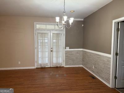 246 Burrell St., Cornelia, גאורגיה 30531, ארצות הברית של אמריקה