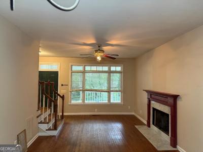 246 Burrell St., Cornelia, גאורגיה 30531, ארצות הברית של אמריקה