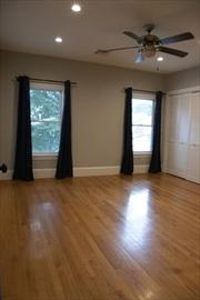 134 Methuen Street Unit 1, Lowell, マサチューセッツ 01850, アメリカ合衆国