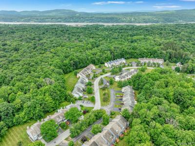 125 Pinebrook Drive, Hyde Park, New York 12538, États-Unis