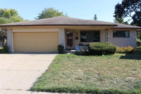 4878 Wolgast, Warren, Michigan 48092, USA