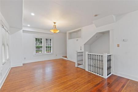 215 Spring St, Eureka Springs, Arkansas 752632, États-Unis