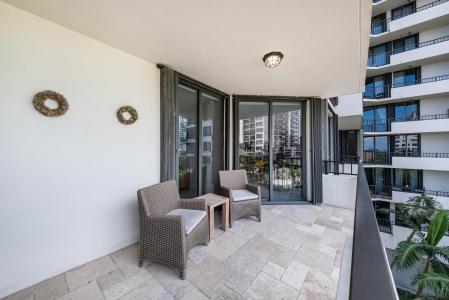 520 Brickell Key Dr # A710, Miami, Florida 33131