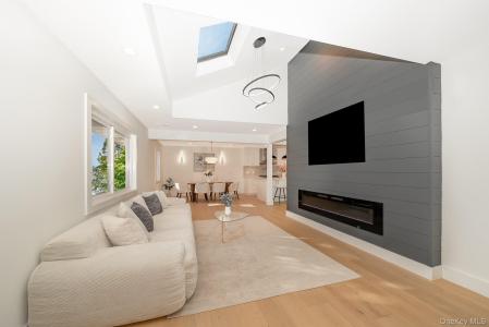 5 Huron Avenue, Massapequa, New York 11758