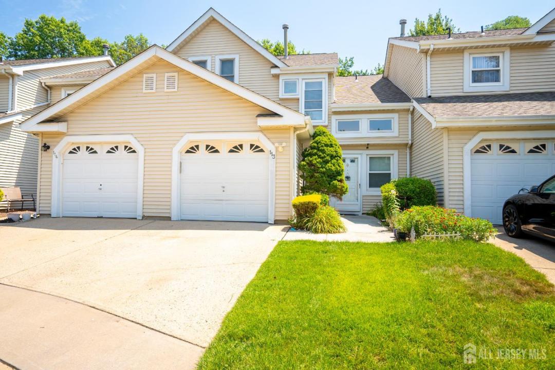 -113 Lloyd Court, East Brunswick, ニュージャージー 08816, アメリカ合衆国