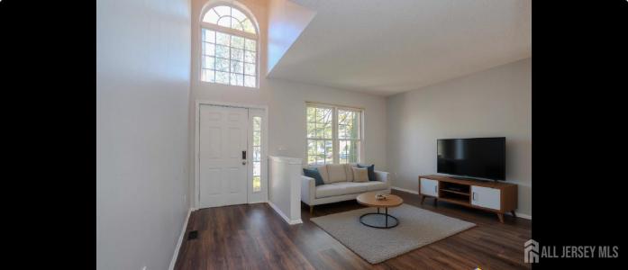 -5 Fairmount Court, Monroe, Нью-Джерси 08831, Соединенные Штаты