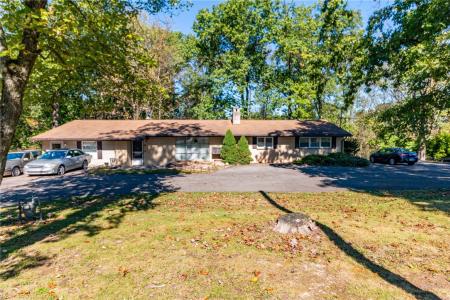 106 Phil Mar Dr, Butler, ペンシルベニア 16002, アメリカ合衆国