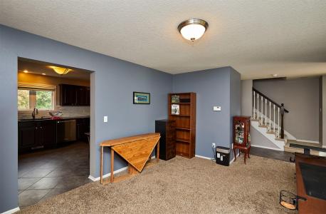 15715 Tanglewood Drive, Urbandale, Айова 50323, Соединенные Штаты