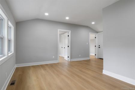 506 Scherger Avenue, East Patchogue, 紐約州 11772, 美國