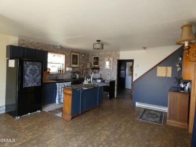 630 6th Avenue, Mcclusky, ND 58463, USA