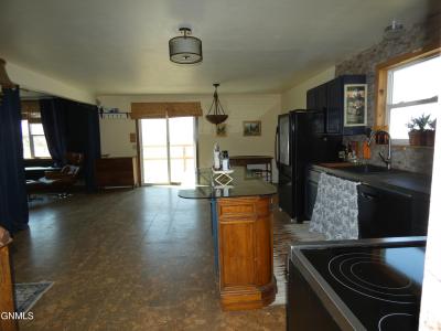 630 6th Avenue, Mcclusky, North Dakota 58463, USA