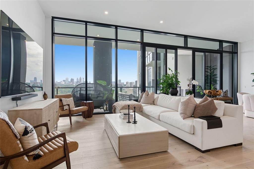 2425 Peachtree Road NE , 1504, Atlanta, Georgia 30305, HOA KỲ