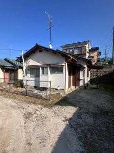 B, 門前町２丁目7-24, 岩国市門前町2丁目貸家　, 岩国市, Yamaguchi 740-0031, 日本