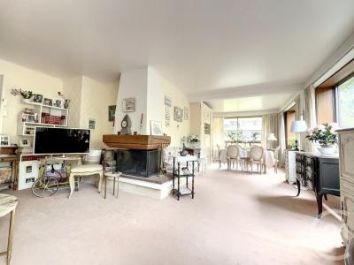 Louveciennes, Île-de-France 78430, France