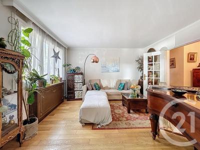 Viroflay, Isla De Francia 78220, Francia