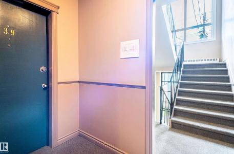 11010 124 STREET NW, Edmonton, Alberta T5M 0J3, Canada