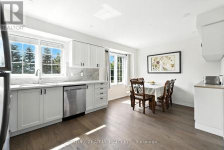 12 STILES AVENUE, Aurora (bayview Wellington), Ontario L4G 7N3, Kanada