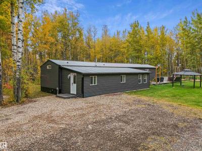 8102 TWP ROAD 494, Rural Brazeau County, Alberta T7A 2A3, Canadá
