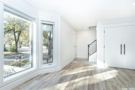 1003 OSLER STREET, Saskatoon, Saskatchewan S7N 0T5, Canada