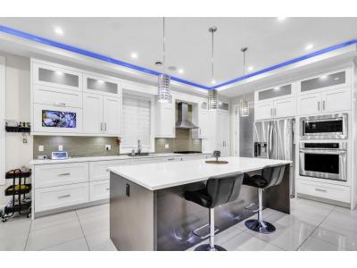 11899 74B AVENUE, Delta, Colúmbia Britânica V4C 1H2, CANADÁ