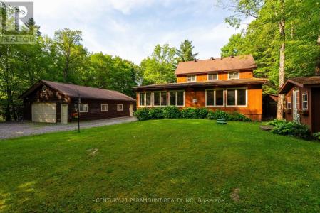 775 ROSSKOPF ROAD, Magnetawan, オンタリオ P0A 1C0, カナダ