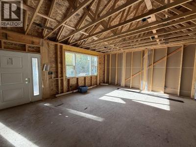 1980 HIGDON ROAD, Quesnel, Colúmbia Britânica V2J 6J6, CANADÁ