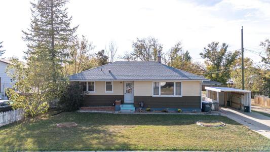 4705 3 STREET W, Claresholm, 阿爾伯塔 T0L 0T0, 加拿大