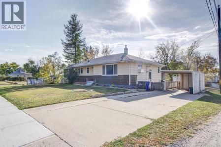 4705 3 STREET WEST, Claresholm, Alberta T0L 0T0, Canadá
