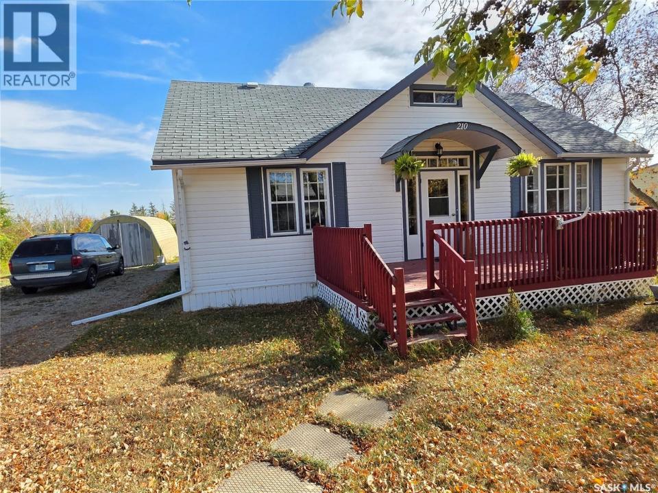 210 2ND STREET S, Cabri, Saskatchewan S0N 0J0, Kanada